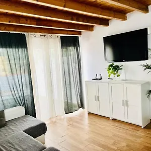 dakotas-house.in-canary-islands.com/